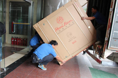 鹤山钢琴贵重工艺品无忧运